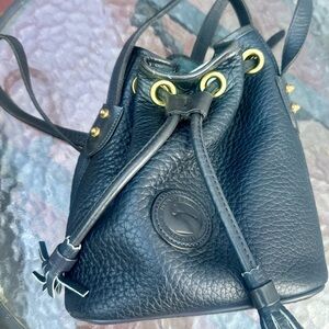 Dooney & Bourke Navy Leather Drawstring Mini Bucket Bag w/ gold hardware•EUC•